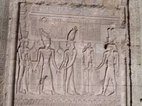 http://www.taiwannet.de/yinyanglogy/amun-re02/amun-r19.jpg